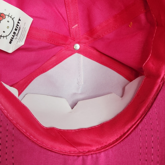 NWT SANRIO HELLO KITTY BASEBALL SNAPBACK W/ EARS-YOUTH SIZE - Picture 7 of 9